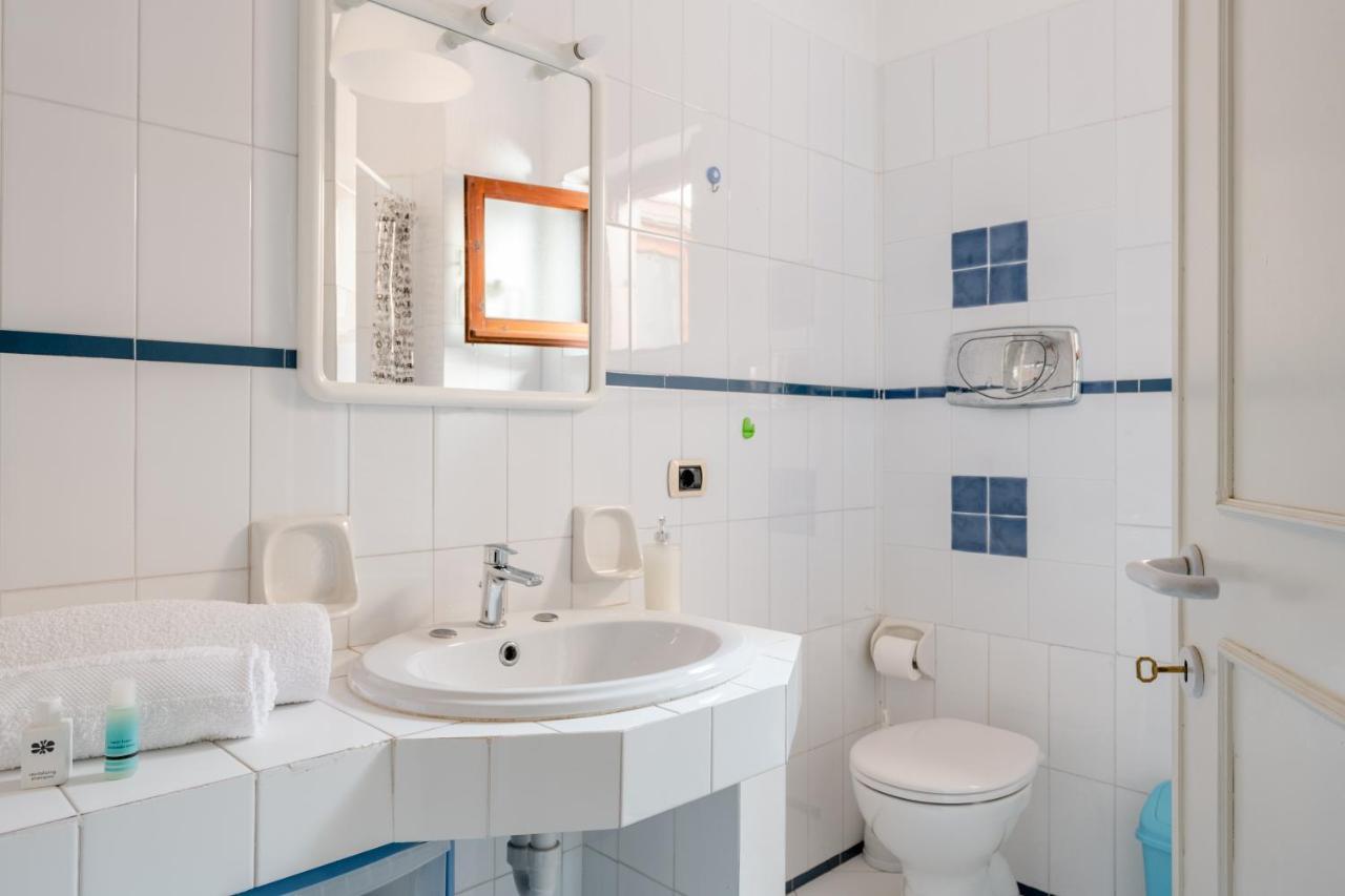 Casa Lu Maccu - Sea View Apartment Cannigione Buitenkant foto